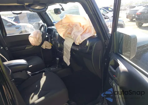 2014 Jeep Wrangler Unlimited Sport из США, поврежденный, VIN 1C4BJWDG2EL289145